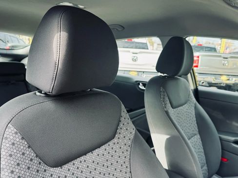 Used 2019 Hyundai Ioniq Electric image 26