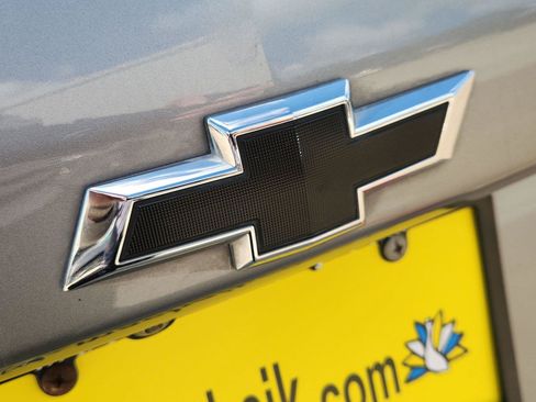 Used 2024 Chevrolet Equinox RS FWD image 29
