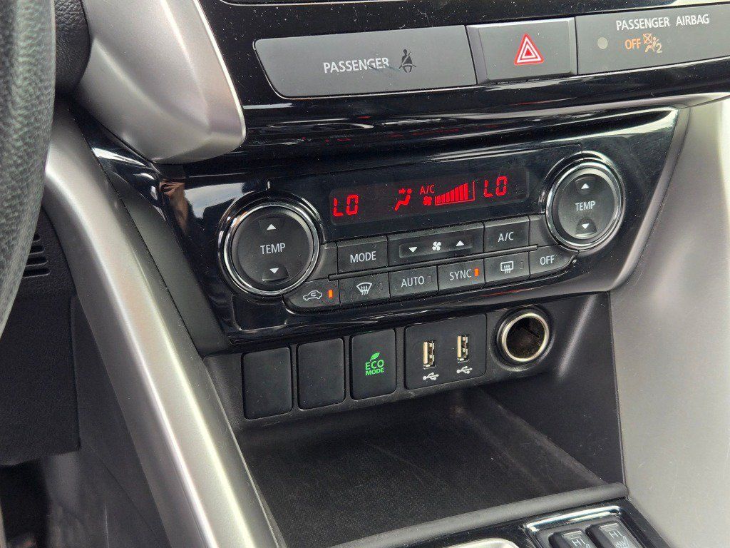 Used 2024 Mitsubishi Eclipse Cross SE AWD/4WD image 28