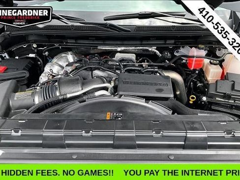 New 2026 GMC Sierra 3500 Denali w/ Denali Reserve Package AWD/4WD image 10