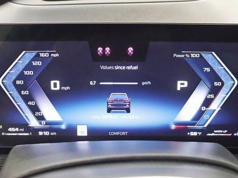 Used 2024 BMW X5 M60i image 17