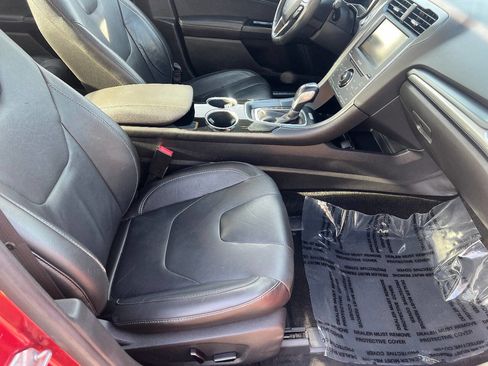 Used 2013 Ford Fusion Titanium w/ Titanium Driver Assist Pkg FWD image 26