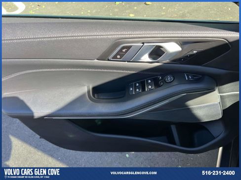 Used 2023 BMW X5 xDrive40i w/ Parking Assistance Package image 14