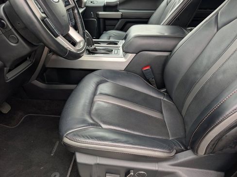 Used 2020 Ford F150 Platinum w/ Equipment Group 701A Luxury image 15