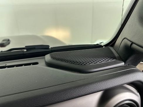 Used 2021 Jeep Gladiator Sport w/ Quick Order Package 24Q 80Th image 29