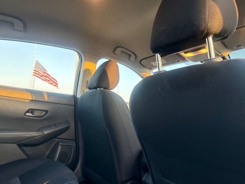 Certified 2025 Nissan Sentra SV FWD image 29