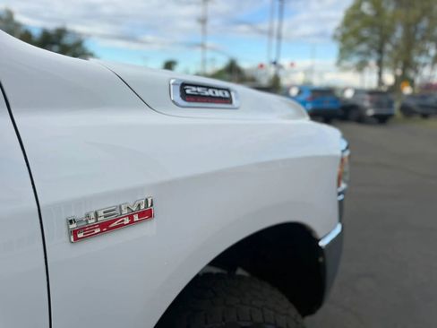 Used 2021 RAM 2500 Tradesman w/ Chrome Appearance Group AWD/4WD image 55