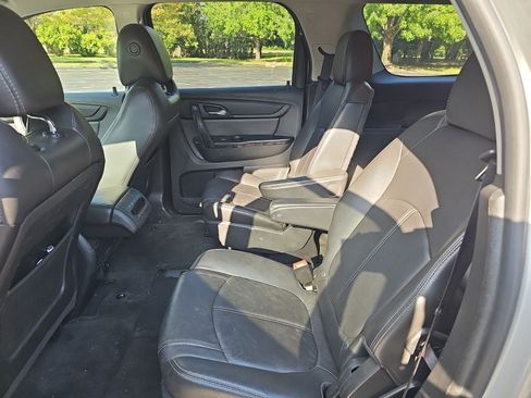 Used 2017 GMC Acadia Limited SLT AWD/4WD image 17