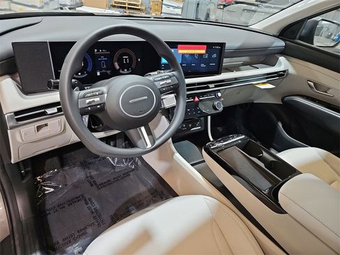 New 2026 Hyundai Tucson Blue SE image 15