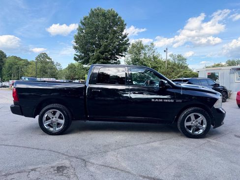 Used 2011 RAM 1500 Sport w/ Sport Premium Group RWD image 4