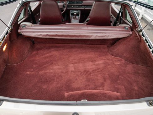 Used 1986 Porsche 944 Turbo image 36