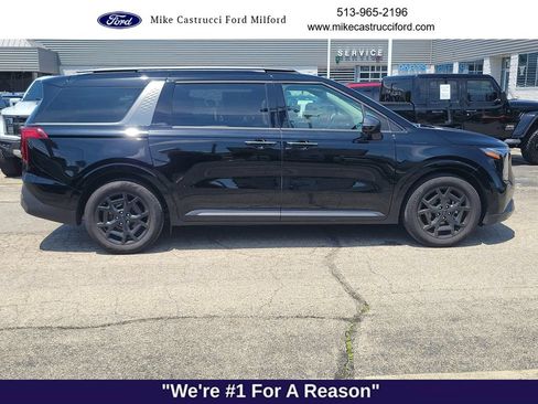 Used 2026 Kia Carnival SX w/ SX Dark Edition Package FWD image 6