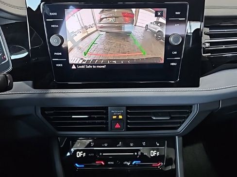 New 2026 Volkswagen Jetta SEL FWD image 31