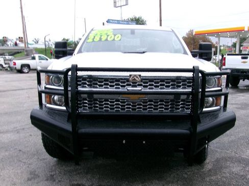 Used 2019 Chevrolet Silverado 2500 W/T w/ WT Convenience Package AWD/4WD image 6