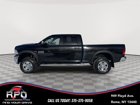 Used 2017 RAM 3500 Tradesman w/ Chrome Appearance Group image 2