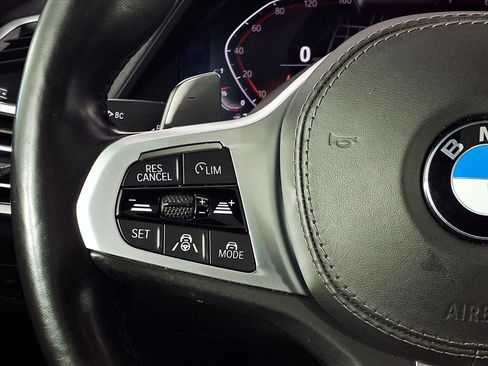 Used 2019 BMW X7 xDrive50i w/ M Sport Package image 11