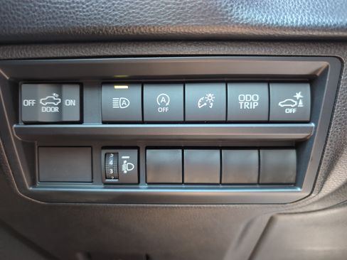 Used 2024 Toyota Tundra SR5 AWD/4WD image 41