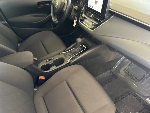 Used 2023 Toyota Corolla LE w/ Carpet Mat Package (TMS) FWD image 16