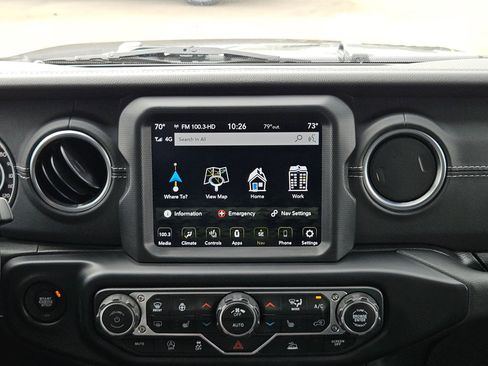 Used 2022 Jeep Gladiator Overland w/ Popular Equipment Package image 17