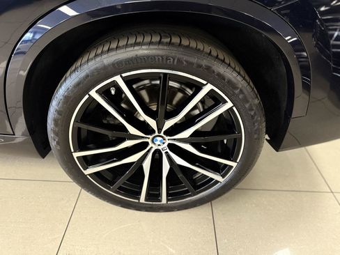 Used 2019 BMW X5 xDrive40i w/ M Sport Package AWD/4WD image 25
