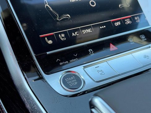 New 2026 Audi Q7 3.0T Premium Plus image 16