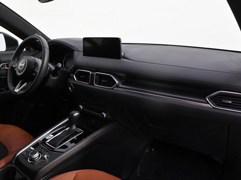 Certified 2025 MAZDA CX-5 Carbon Edition image 15