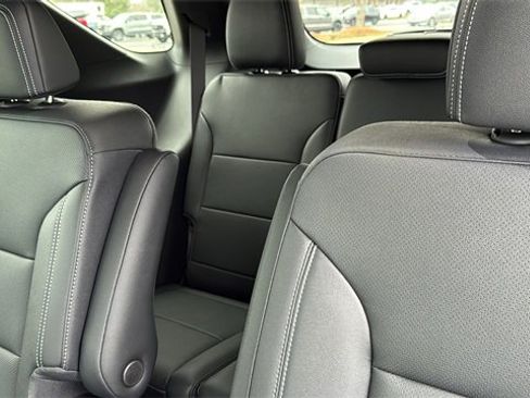 New 2026 Chevrolet Traverse LT w/ Sun and Wheel Package image 25