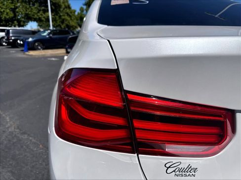 Used 2018 BMW 330i Sedan RWD image 23