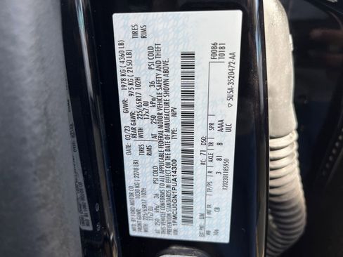 Used 2023 Ford Escape Active image 29