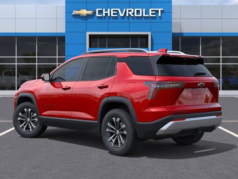 New 2026 Chevrolet Equinox LT image 3