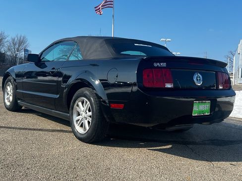 Used 2008 Ford Mustang Deluxe image 8