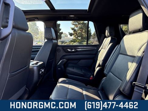 Used 2023 GMC Yukon Denali image 18