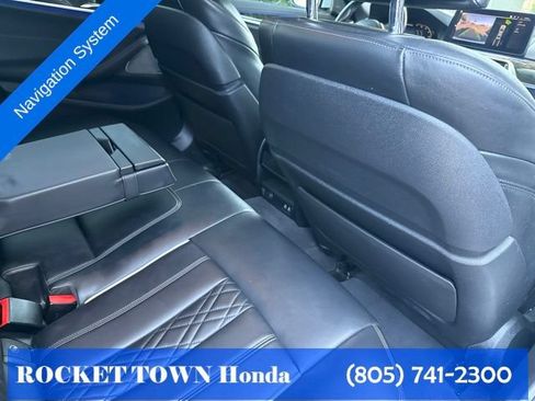 Used 2021 BMW M550i xDrive w/ Executive Package AWD/4WD image 12