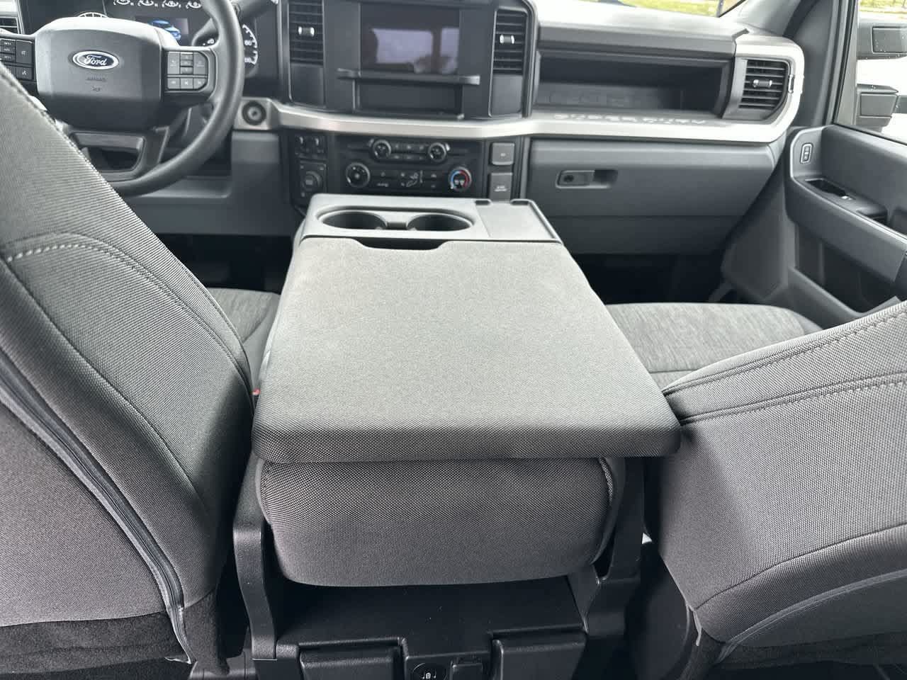 Used 2024 Ford F250 XL w/ STX Appearance Package AWD/4WD image 28