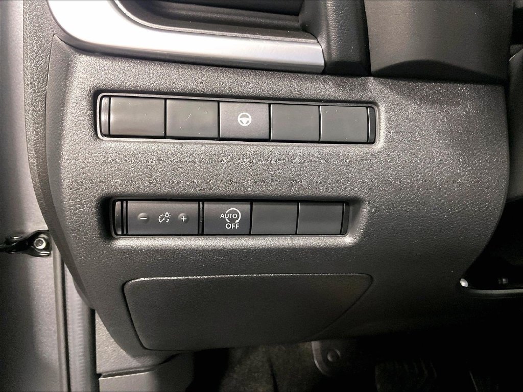 Certified 2023 Nissan Rogue SV AWD/4WD image 26