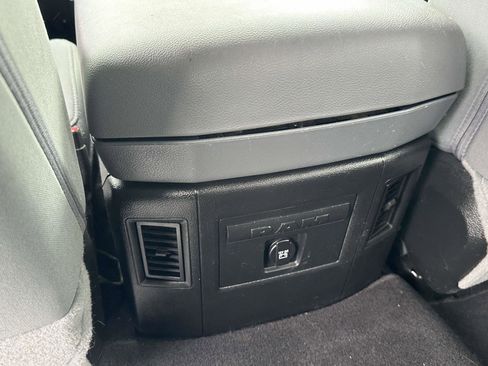 Used 2018 RAM 1500 Big Horn image 15