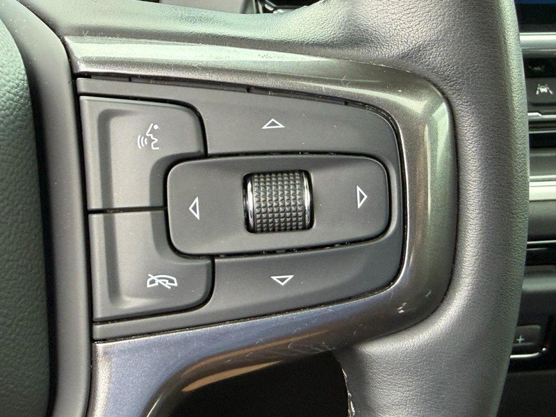 Used 2023 Chevrolet Silverado 1500 High Country w/ High Country Premium Package AWD/4WD image 21