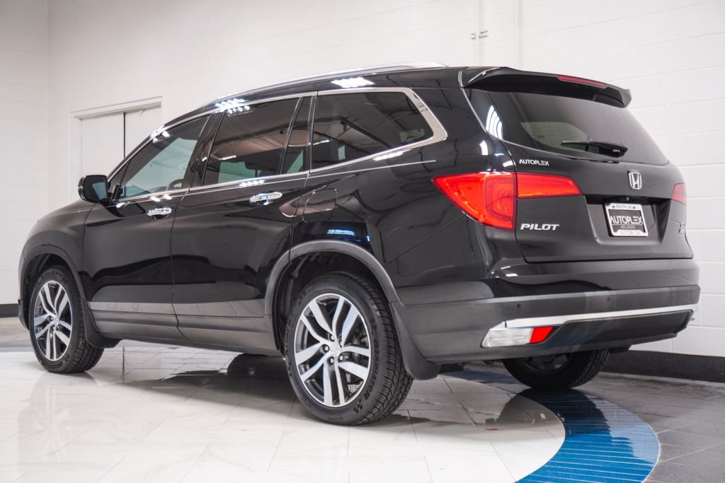 Used 2017 Honda Pilot Touring image 34