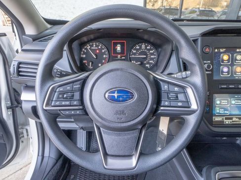Certified 2025 Subaru Impreza 2.0i image 12