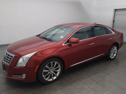 Used 2015 Cadillac XTS Luxury w/ Driver Awareness Package FWD image 2