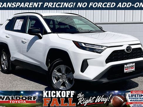 Used 2025 Toyota RAV4 LE AWD/4WD image 1