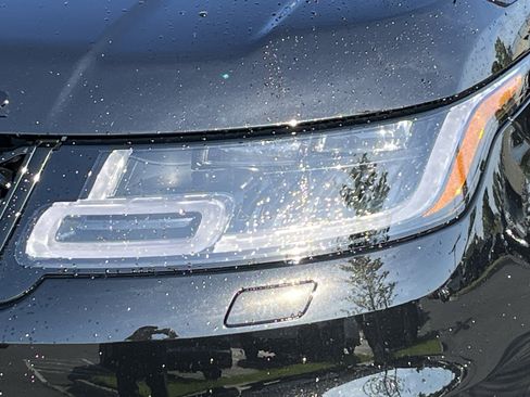 Certified 2022 Land Rover Range Rover Sport HSE Silver Edition image 12