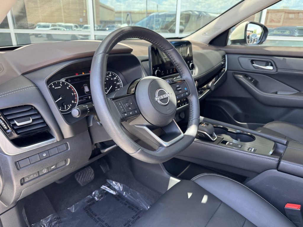 Used 2023 Nissan Rogue SL w/ SL Premium Package FWD image 31