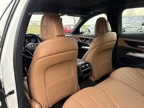 Used 2026 Mercedes-Benz E 350 Sedan image 16