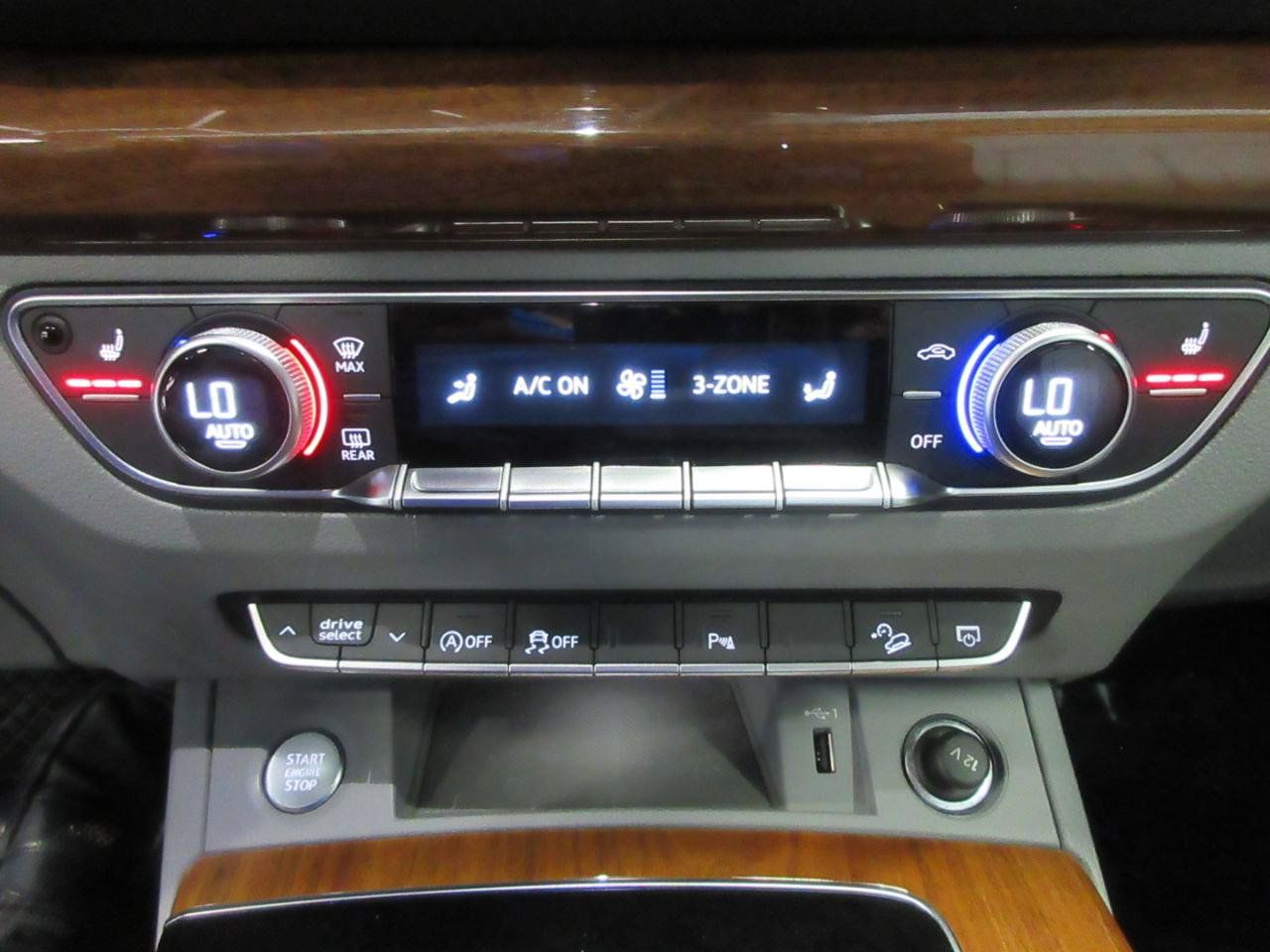 Used 2023 Audi Q5 Premium Plus w/ Convenience Package AWD/4WD image 23