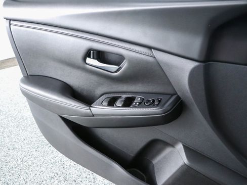 Used 2025 Nissan Sentra SV w/ All-Weather Package FWD image 21