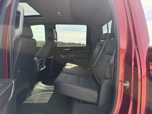 Used 2021 GMC Sierra 2500 Denali w/ Denali Ultimate Package image 12