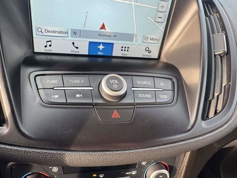 Used 2018 Ford Escape SE w/ SE Sport Appearance Package image 29