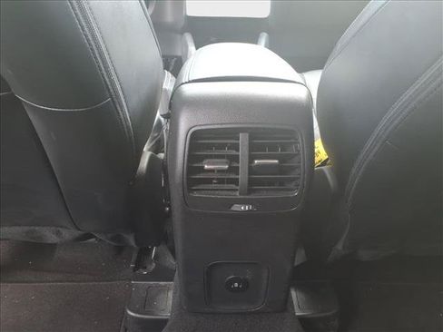Used 2024 Ford Escape Platinum AWD/4WD image 48