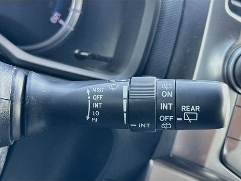 Used 2019 Toyota 4Runner SR5 Premium AWD/4WD image 13